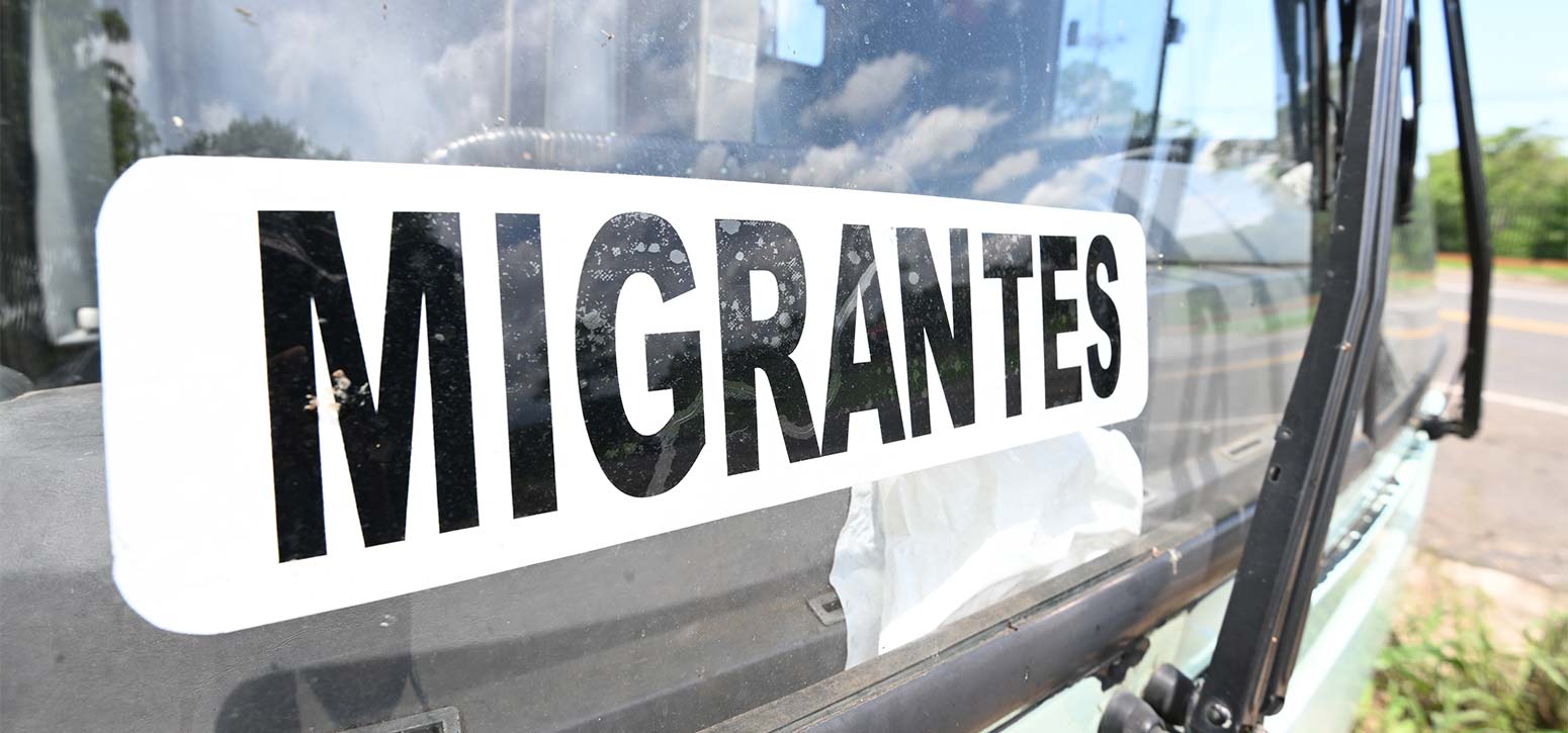 Las dos caras de Costa Rica: paraíso de turistas, infierno de migrantes
