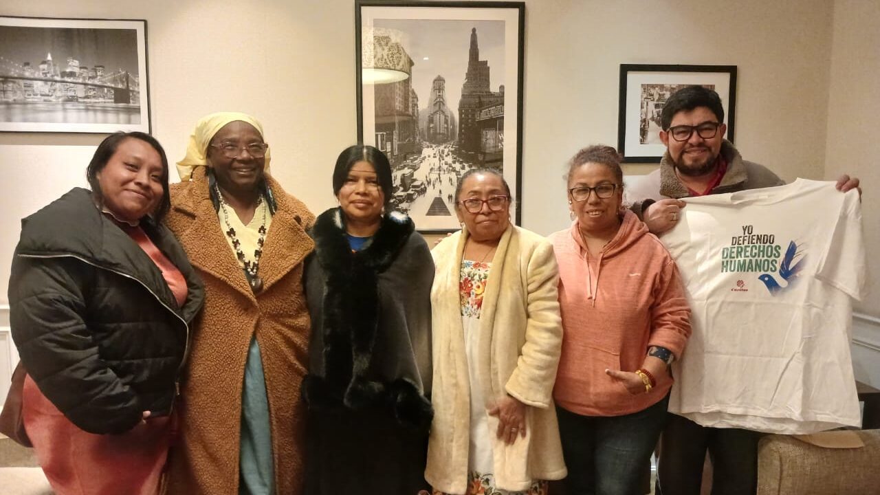 Extractivismo, criminalización y crisis climática centran el encuentro de redes con Patricia Gualinga en el Foro de la ONU