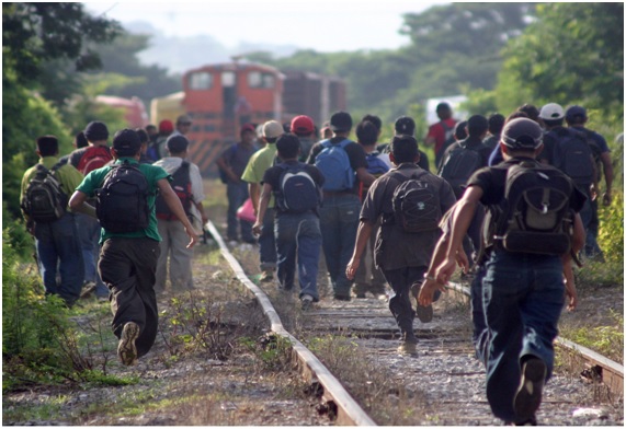 Irizar recibe la visita de la directora del Servicio Jesuita a Refugiados en México