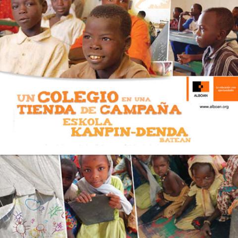 campaña un cole en una tienda de campaña