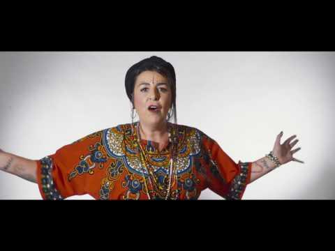 Embedded thumbnail for &amp;quot;MAMA ÁFRICA&amp;quot; Amparo Sánchez y la ONG ALBOAN por las mujeres de Congo